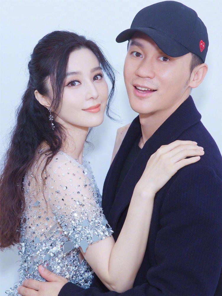 范冰冰|复合了？网友偶遇李晨，现场有无人机表演为范冰冰庆生