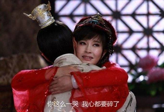 旗袍刺客|刘晓庆65岁再演美女，没错！你们的“小可爱”带着《旗袍刺客》回来了！