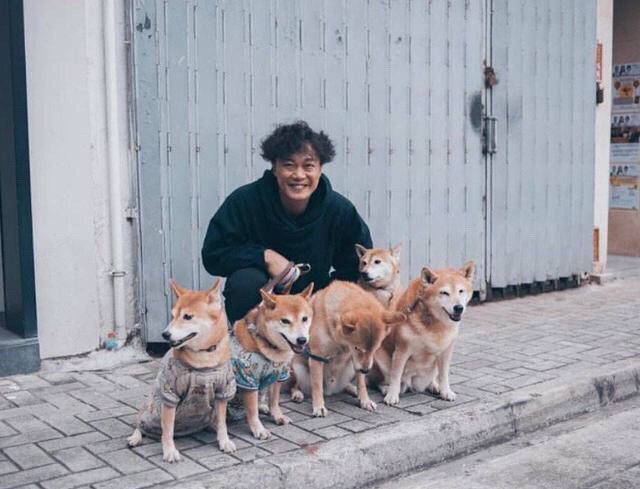 参观陈奕迅香港的豪宅 阳台俯瞰维多利亚港 装修却只刷大白墙 腾讯新闻