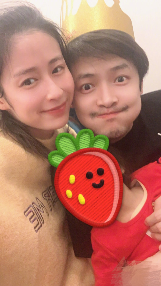 颖儿|颖儿自曝徒步旅行5天瘦10斤，曾为减肥一餐只吃“几粒米”