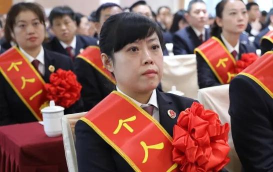 庞静:坚毅和严谨是她的行动准则