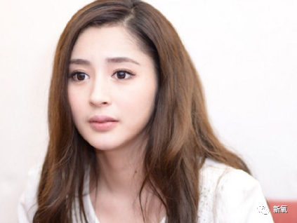 李心艾|当年差点打败昆凌上位的do脸狂魔，现在竟然胖到200斤了…