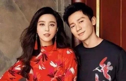 范冰冰|又传与李晨复合！范冰冰最近自拍对戒抢镜，李晨也有一枚