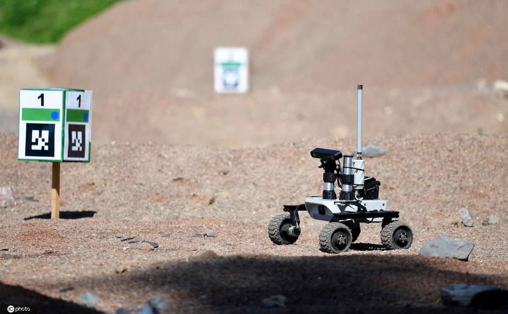 波兰凯尔采举行火星机器人大赛