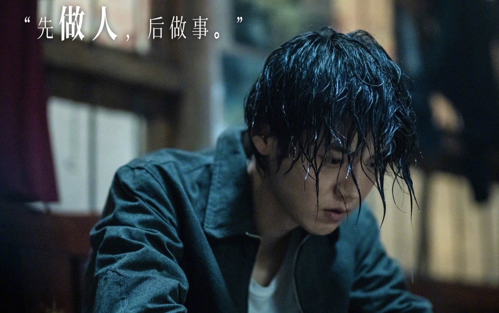 鹿晗|鹿晗转型成功，曾经被全网嘲的演技，现在一雪前耻了