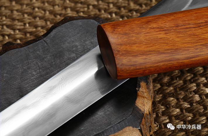 佳人|宝剑赠英雄，红粉赠佳人！精致实用的短剑，才是才子佳人的最爱