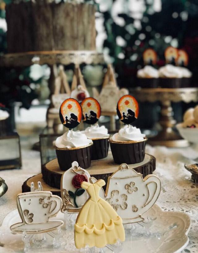 婚礼甜品台适合放什么甜品这八款甜品可以参考参考