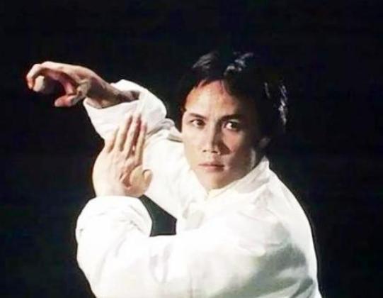 赵雅芝|1989年，他抛妻弃子遁入空门，只因赵雅芝的“诱惑”，后悔吗