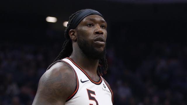 最佳第六人拿5分正负值19哈雷尔赛后球员通道吹口哨惹争议