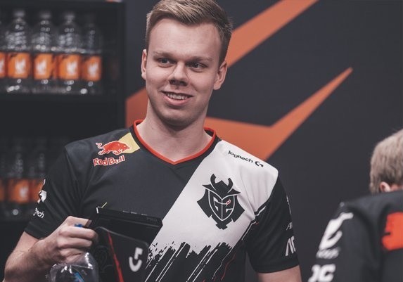 外国主播ob峡谷之巅看到wunder被绝活哥塔下强杀后人都懵了