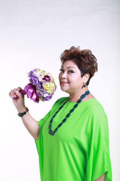 谢嘉怡|人红是非多！港姐冠军谢嘉怡疑似不雅照传出，获肥妈力证并非本人