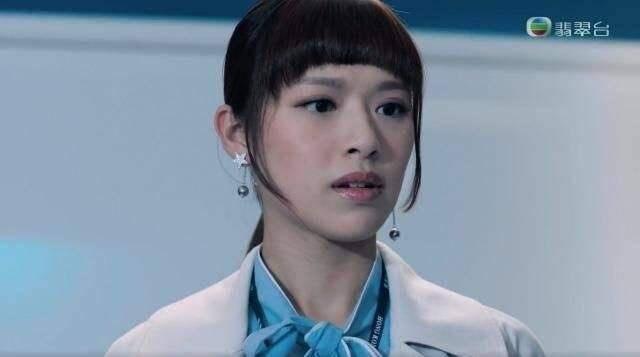 《反黑路人甲》即将收官,冯盈盈现身宣传,称想和"水姐"拍吻戏