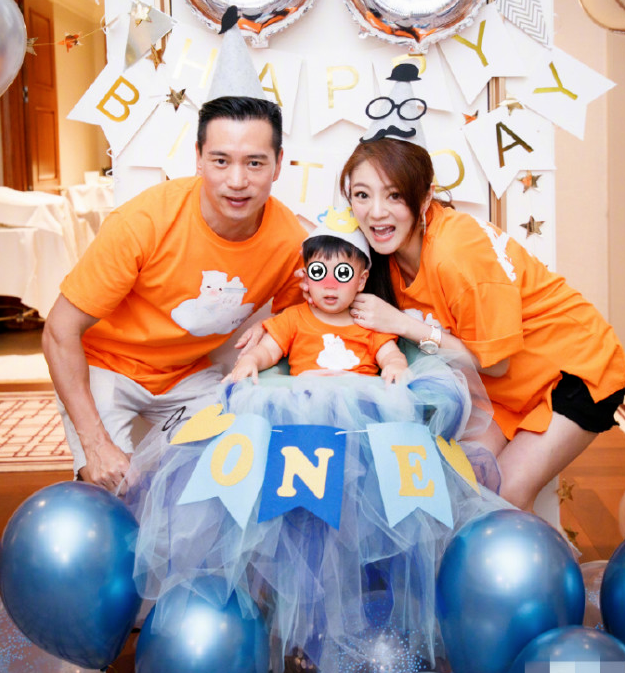 安以轩|安以轩教儿子叫妈妈，66小奶音不停叫“太太”，小模样萌翻