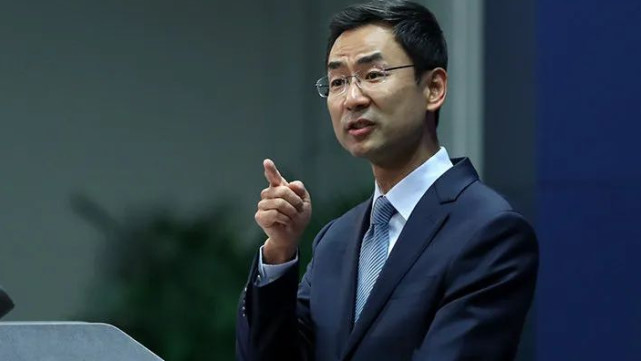 又来美国再次质疑中国疫情耿爽霸气回应