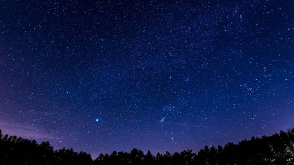 为什么夜空中闪烁的是星星 而不是太阳和行星呢 腾讯新闻