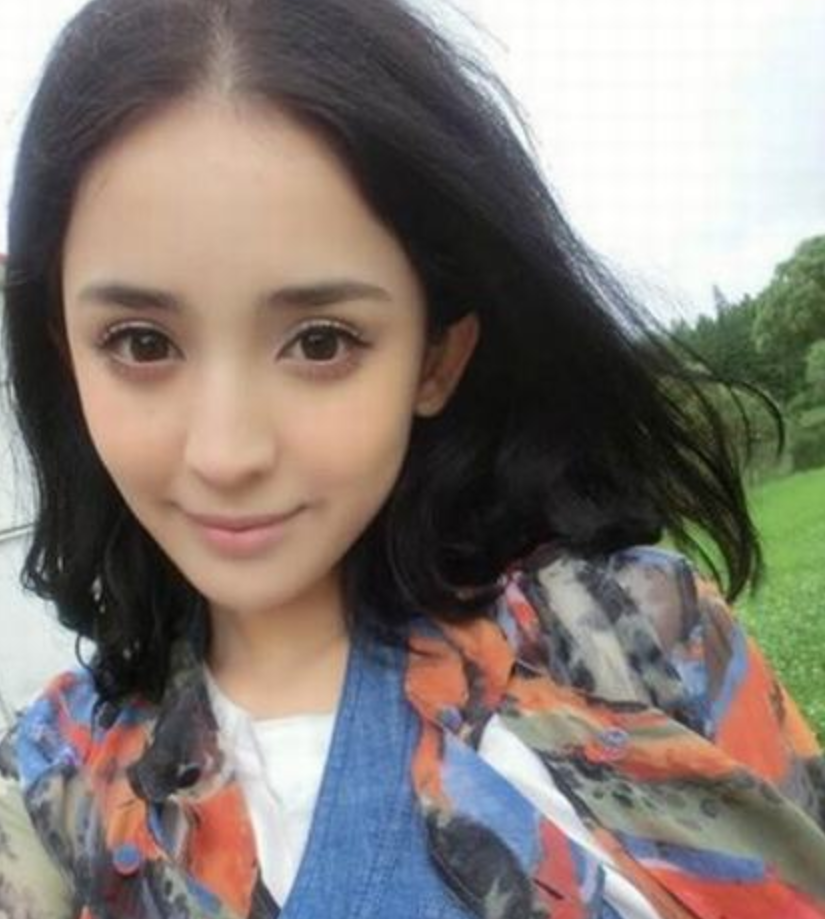 黄奕|黄奕生日年龄闹乌龙，在线Q媒体：我才43，过个生日怎么大两岁