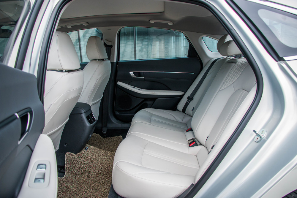 能重回当年的巅峰吗深度试驾北京现代第十代索纳塔