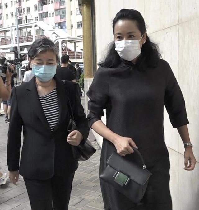 霍老太吕燕妮出殡,前媳妇朱玲玲二度送别,与霍英东合葬佛教坟场