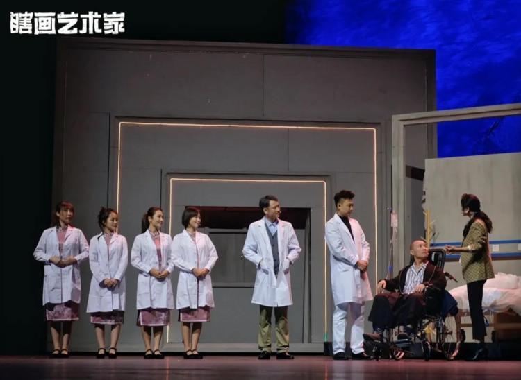 瞎画艺术家|把谐音梗玩到极致！开心麻花新戏的谐音梗可以不用扣钱