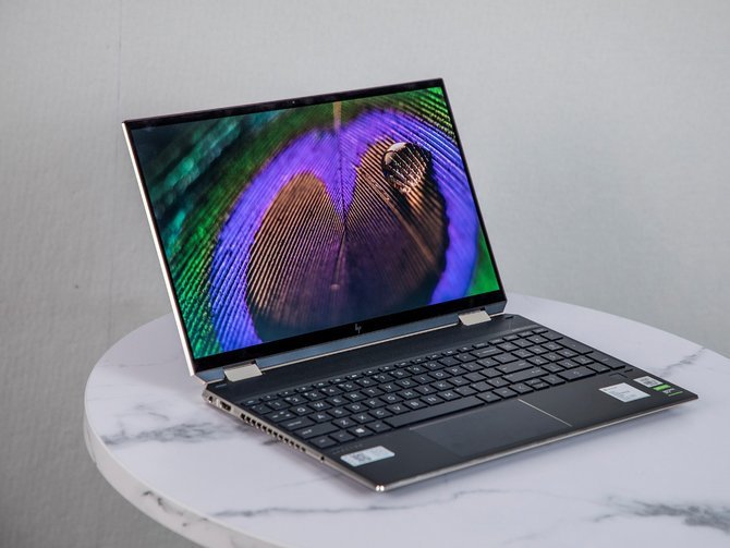 超视野全面屏 惠普spectre x360 15可触控变形本评测