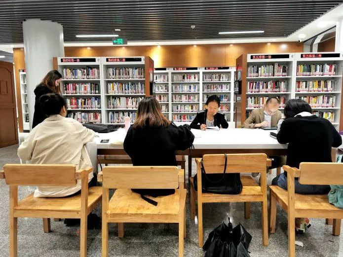 贵州省图书馆|贵州省图书馆24小时城市书房对外开放！