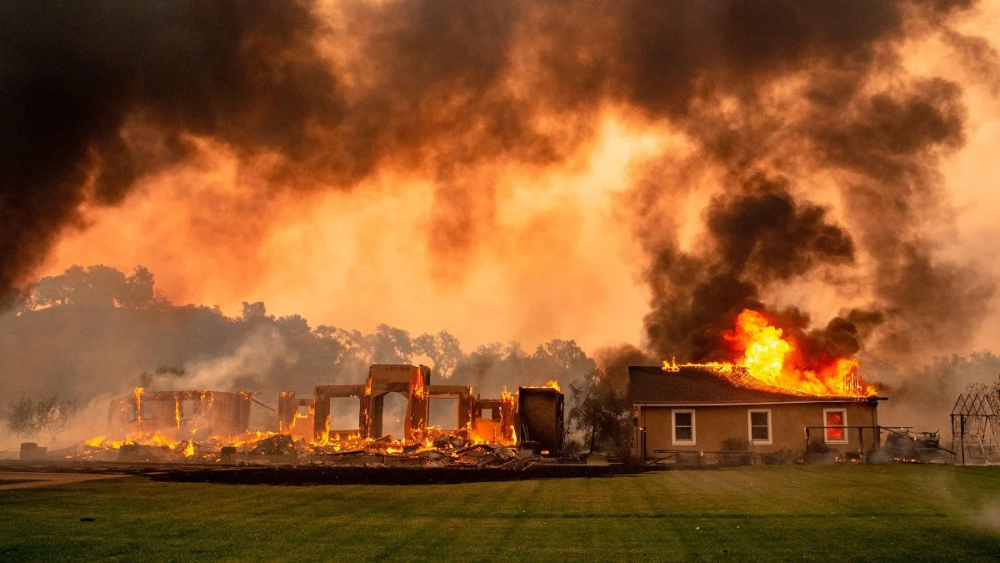 加州|有毒空气笼罩全城，加州宛如末日！极端灾难恐成人类新常态？