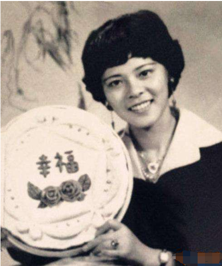孙俪|1994年，孙俪的父亲留下2000块钱离家，成名后，父亲的话解开她心结
