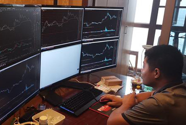 为何男人一到"不惑之年",就会"爱上"炒股?这3点毋庸置疑