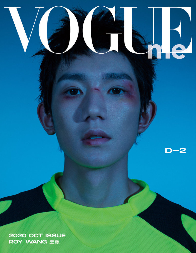 王源|王源新封面来袭，首次尝试战损妆，剪露眉短发，展现成熟魅力