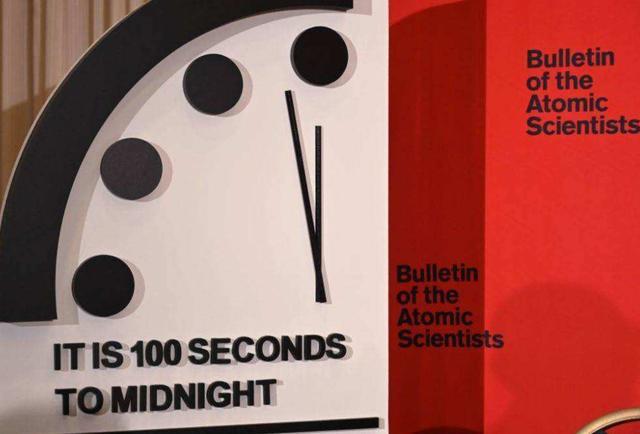 北极圈|北极大火肆虐，已释放244兆吨二氧化碳，会加速地球二次变暖？