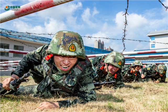 武警广西总队参谋部警卫勤务大队这样开展强化训练