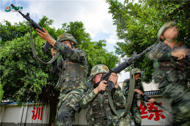 武警广西总队参谋部警卫勤务大队这样开展强化训练