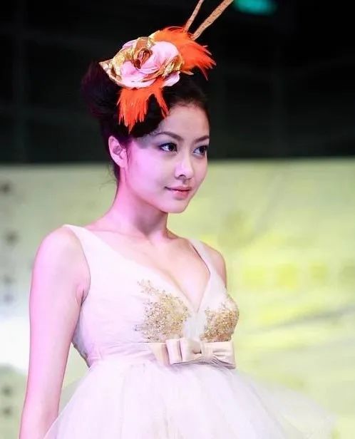 熊黛林|被嘲7年全靠郭富城上位，今成百亿阔太：熊黛林，你怎么做到的？