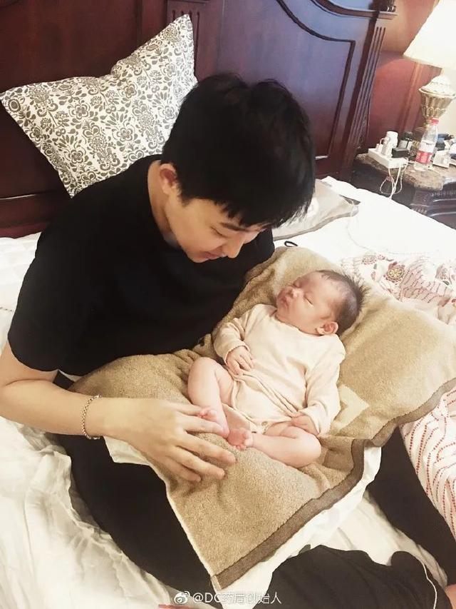 李玟|45岁李玟人工受孕9次失败，生子究竟为自己还是为婚姻？