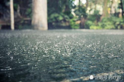 睡眠|为啥下雨天会睡得特别香？科学家给出答案，大自然太给力了！