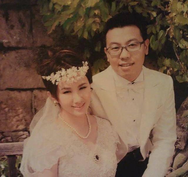 离婚|遗憾！37岁著名女星宣布与富商丈夫离婚，曾被王晶导演一手捧红