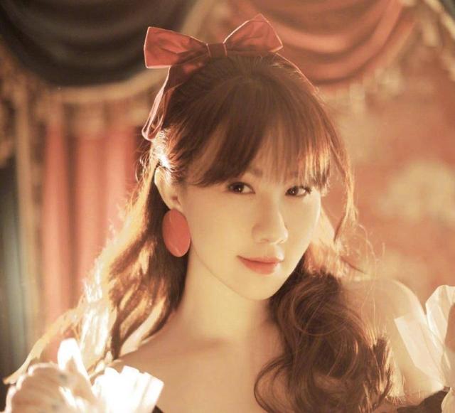 离婚|遗憾！37岁著名女星宣布与富商丈夫离婚，曾被王晶导演一手捧红