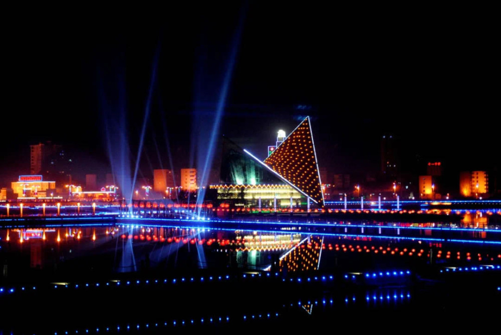 喀什d1喀什-喀拉库勒湖-塔什库尔干县d2塔示库尔干县-金草滩-石头城