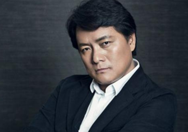 最美逆行者|《最美逆行者》群像主海报肖战不在其中，疑为避免撕番