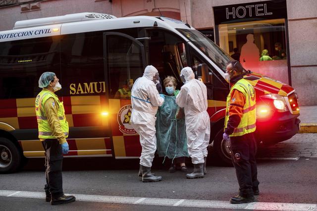 费德里科·马丁农|西班牙研究新冠爆惊人发现！病毒会不会真是“人造”？