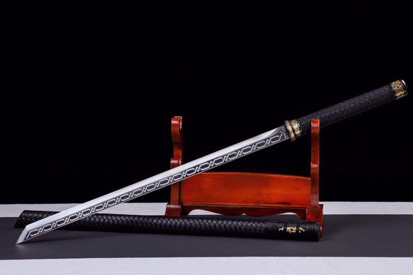 昆吾唐刀,65锰钢古法工艺一体锻造刀身蚀刻菱形花纹