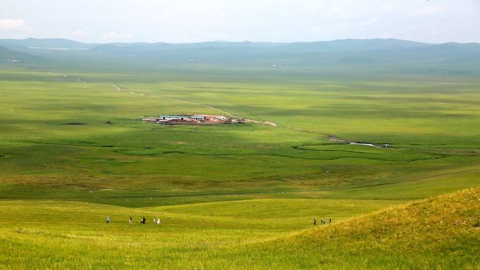 毛乌素|中国四大沙漠之一毛乌素被消灭了，人类能消灭所有沙漠吗？