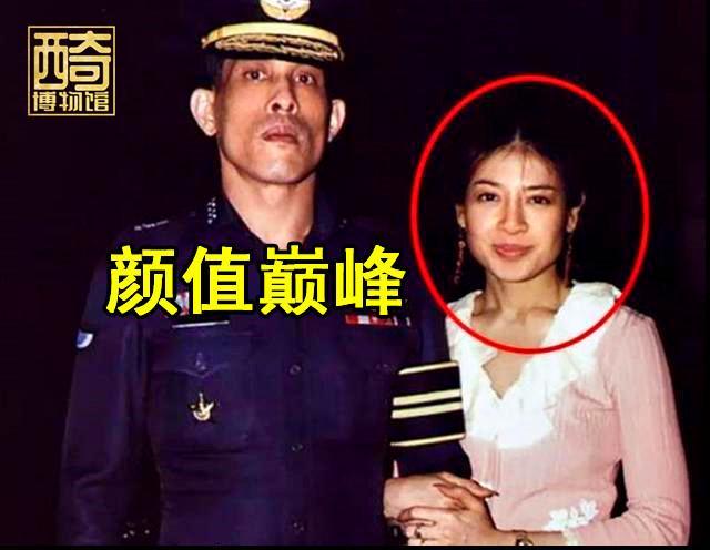 诗妮娜|6年了！泰王贵妃诗妮娜都已翻身，前辈西拉米为何销声匿迹了？