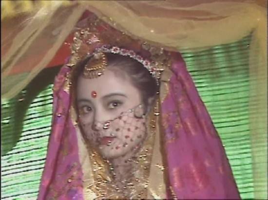 鞠婧祎|鞠婧祎晒新剧cos“玉兔精”，网友反映太真实，“花瓶”翻身成功？