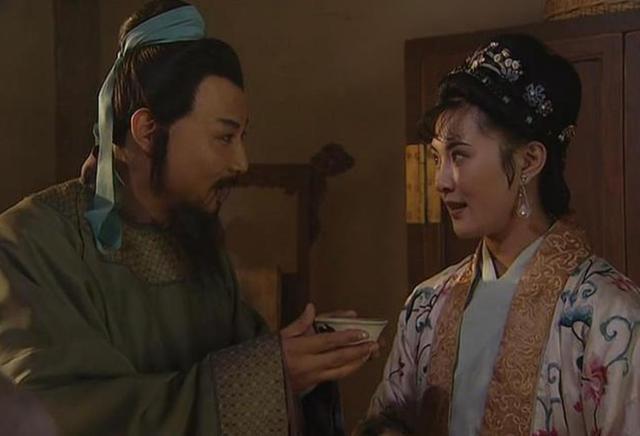 张纪中|张纪中官宣再婚！观众发现，张纪中的戏只有自导自演才好看