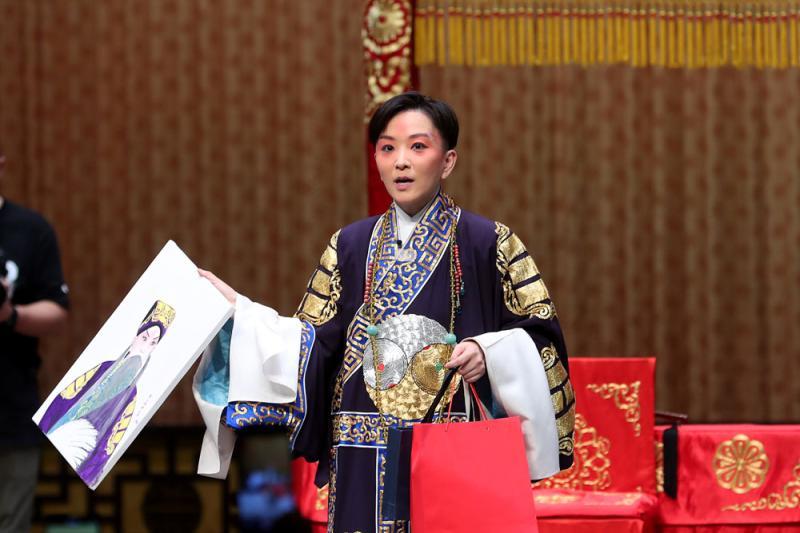 陈少云,史依弘,王珮瑜齐聚上海大剧院,三派名角唱响梨园经典_腾讯新闻