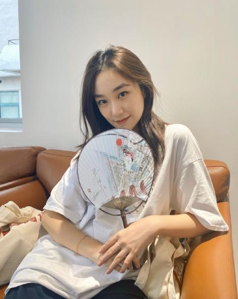 孙俪|孙俪同父异母妹妹考入北电，姐俩越来越像，她会成为下一个孙俪？