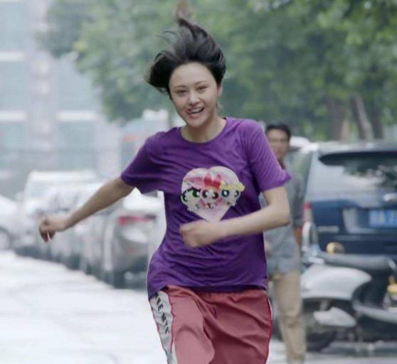 郑爽|郑爽成恋爱绝缘体，坦言是为了吴亦凡上综艺，他会感动吗？