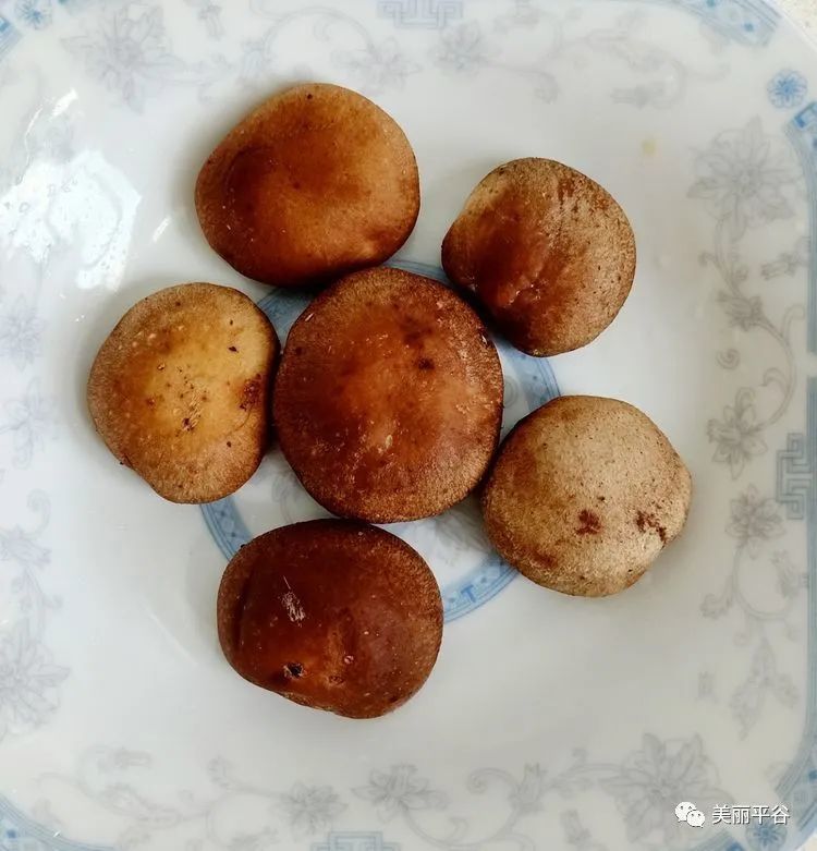 炒猫耳朵|影像平谷：我家美食（1）炒猫耳朵