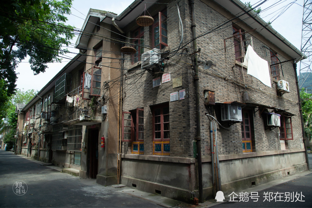 这里可能是杭州最老旧的小区,走进去回到20年前